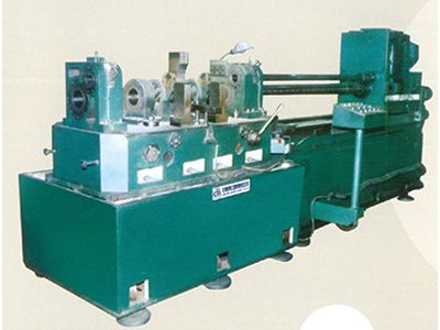 柴油機(jī)缸體主軸孔、凸輪軸孔精鏜組合機(jī)床